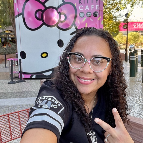 Meet your Posher, Tiny House Dreaming - Picture 7 of 10